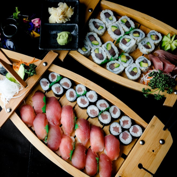 Tuna Pati Sushi Platter