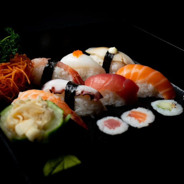 Nami | Wave Sushi Platter